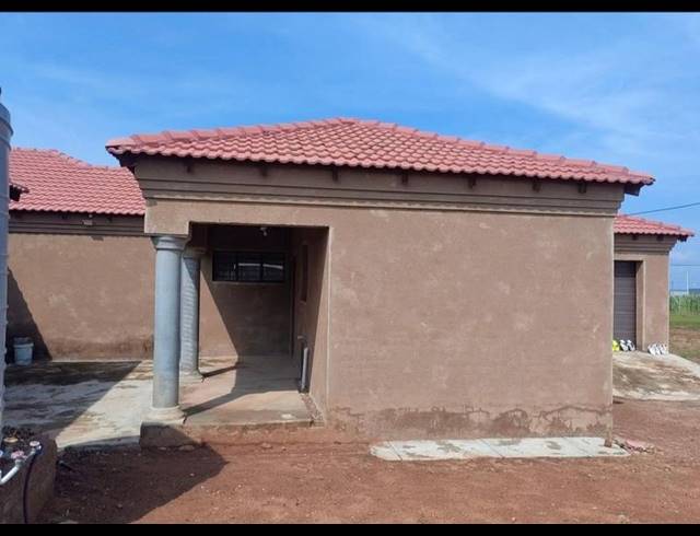 3 BEDROOM HOUSE FOR SALE IN GA-DIKGALE